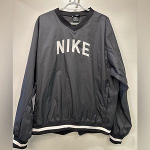 Nike SB Windbreaker V Neck Crew